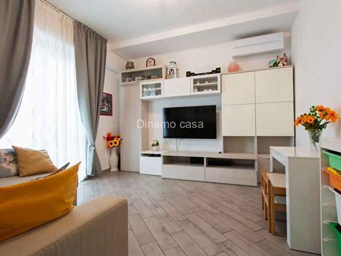 Appartamento quadrilocale in vendita in Via Aspromonte, Prato