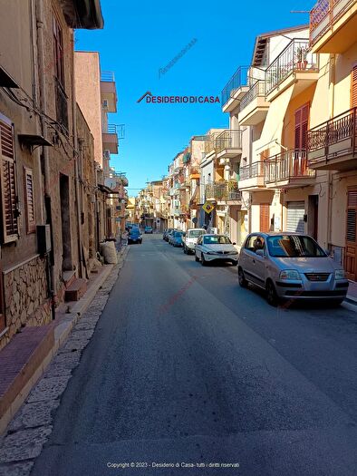 Casa quadrilocale in vendita in Via Serafino Casteldaccia Pa Italia, Casteldaccia