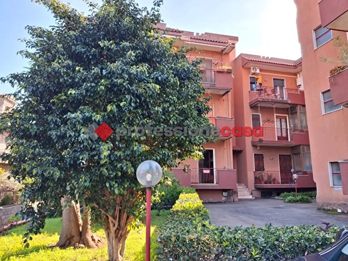 Appartamento trilocale in vendita in Strada IV Femminamorta, Riposto