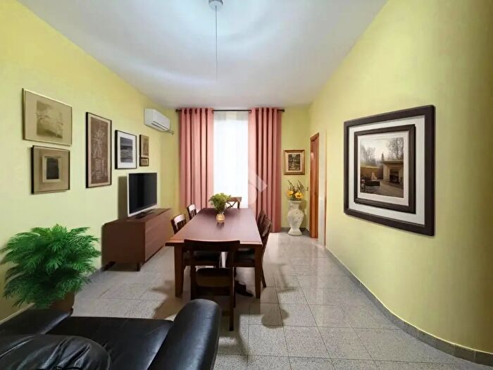 Appartamento trilocale in vendita in Viale Augusto, Lucera