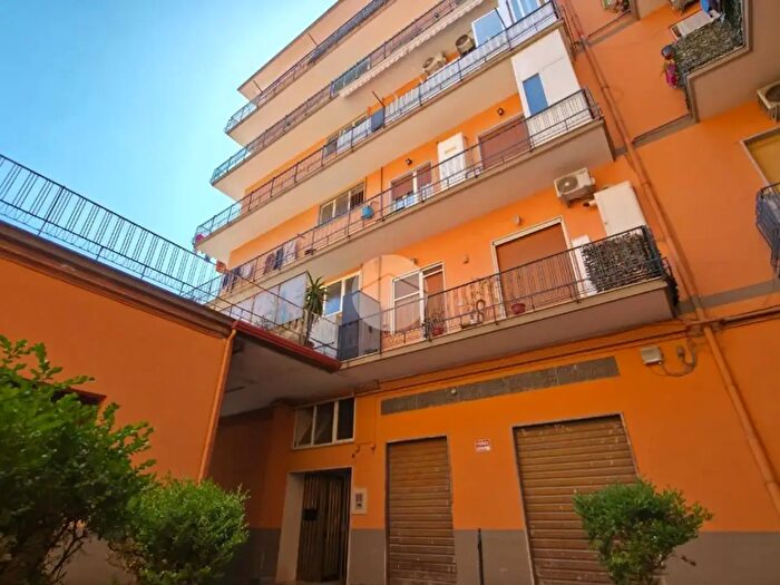 Appartamento trilocale in vendita in Via M Lupoli, Frattamaggiore