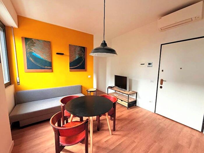 Appartamento bilocale in affitto in Via Marco Fabio Quintiliano, Viale Ungheria Mecenate, Milano
