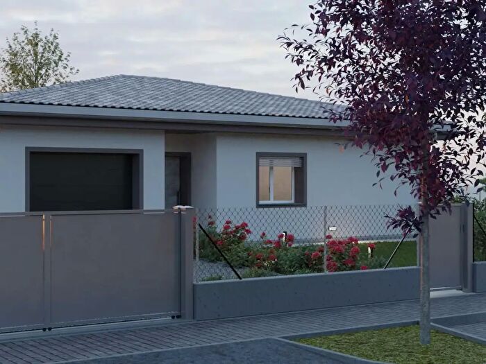 Casa con 5 locali in vendita in Via Peschiere, San Giovanni In Persiceto