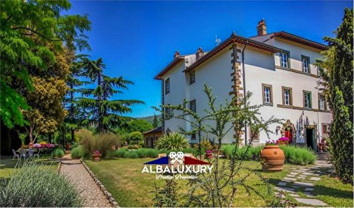 Casa con 6 locali in vendita in Sal Pietro a Cegliolo, Cortona