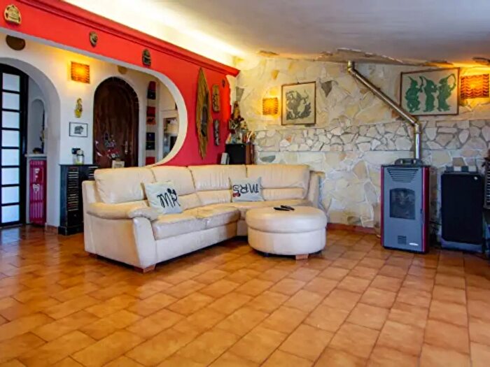 Appartamento trilocale in vendita in Via del Campo Sportivo, San Cesareo