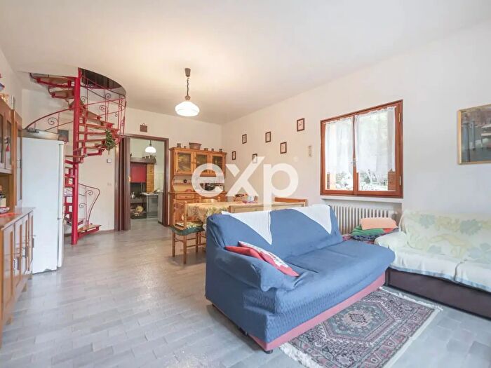Appartamento quadrilocale in vendita in Caneva