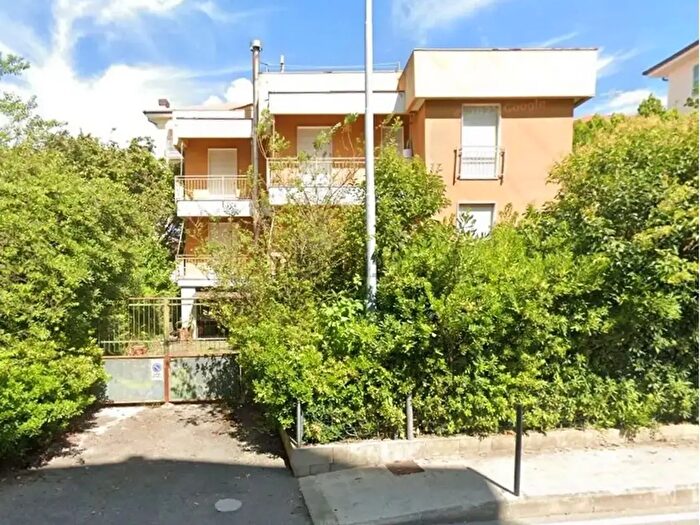 Casa con 10 locali in vendita in Via Olanda, Sestri Levante