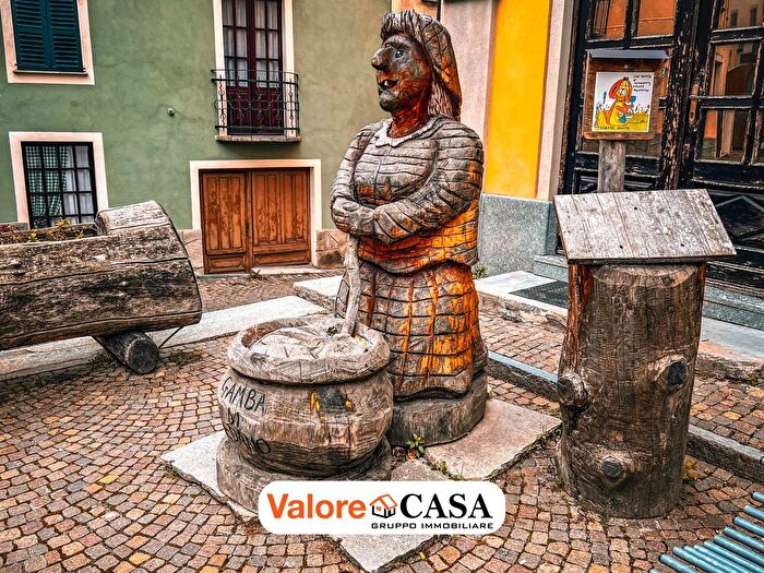 Case in Vendita e in Affitto - 2