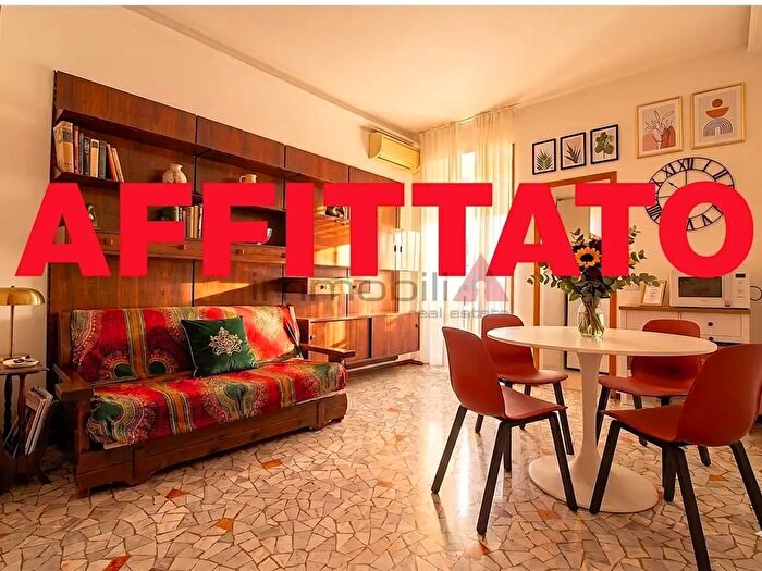 Appartamento bilocale in affitto in Via Ripa di Porta Ticinese, Milano