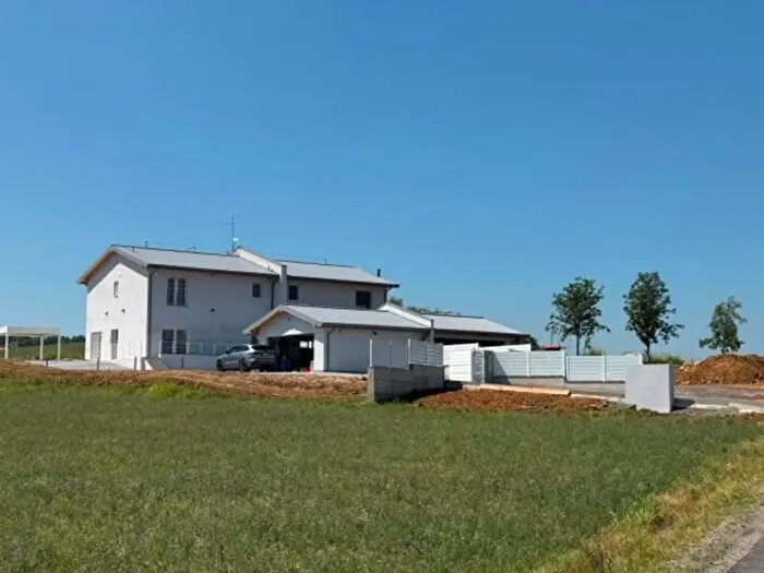 Casa con 5 locali in vendita in Via Sinistra Guerro a, Castelvetro Di Modena