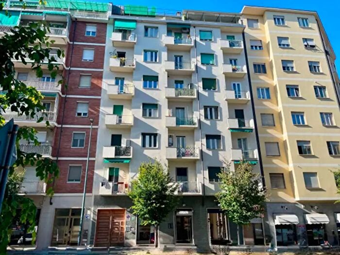 Appartamento bilocale in vendita in Via Sospello, Torino