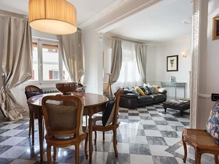 Appartamento in affitto in Via Cimabue, Firenze