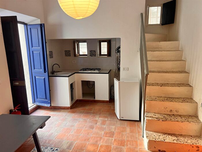 Appartamento con 5 locali in vendita in Cortile Calcinaro, Sciacca