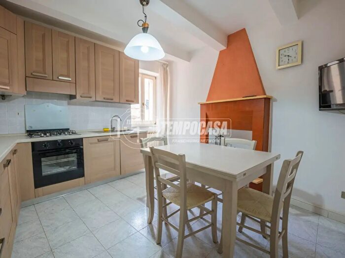 Appartamento con 5 locali in vendita in Via Umberto I, Potenza Picena