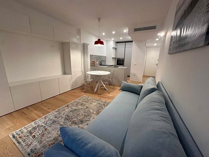Appartamento trilocale in affitto in Via Angelo Riello, Prato della Valle Pontecorvo, Padova