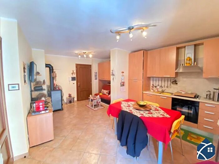 Appartamento bilocale in vendita in Prali