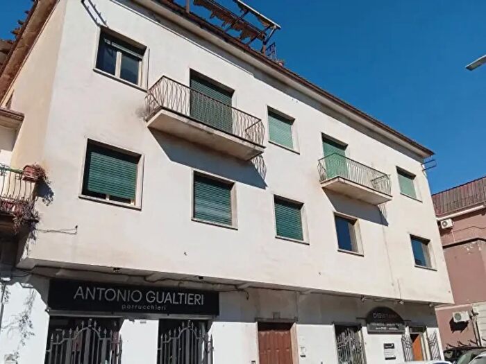 Appartamento trilocale in affitto in Via Arigni, Cassino