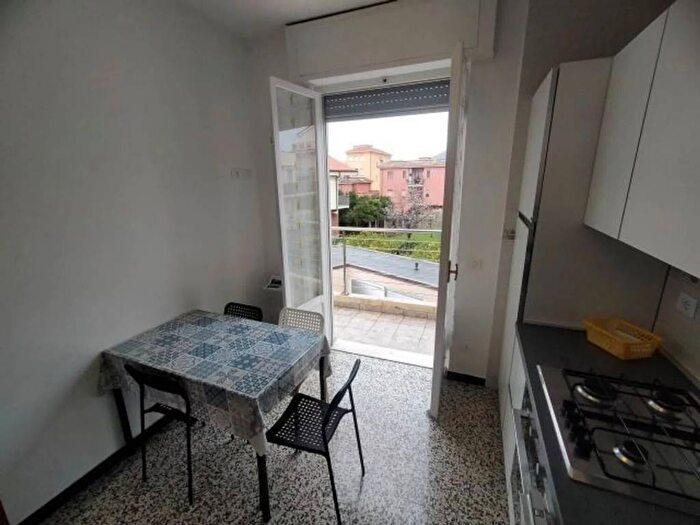 Appartamento quadrilocale in affitto in Largo Ludovico Ariosto No Number, Centro, Loano