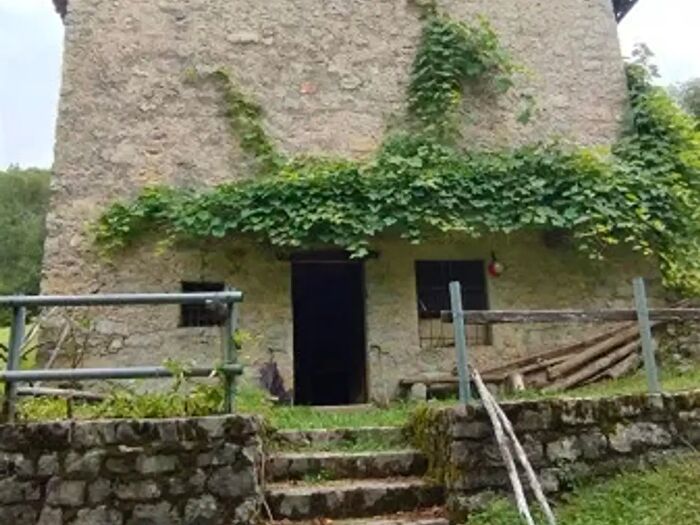 Casa bilocale in vendita in Viale Europa b, Costa Serina