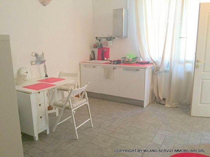 Appartamento monolocale in affitto in via maloia, Farini, Milano