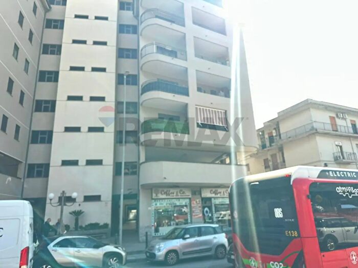 Appartamento quadrilocale in vendita in SS San Filippo, Messina