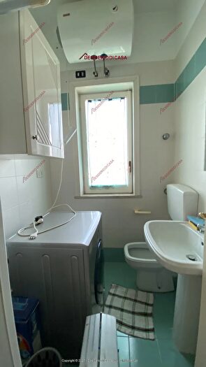 Appartamento trilocale in vendita in Via Baracca Francesco Palermo Pa, Palermo