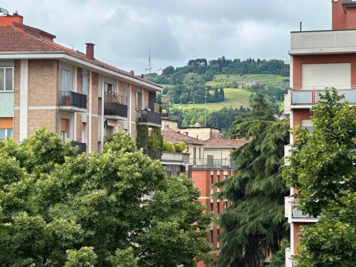 Appartamento trilocale in affitto in Murri, Bologna