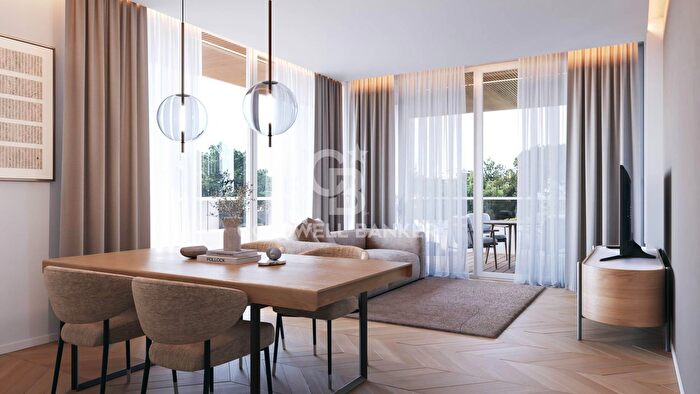 Appartamento quadrilocale in vendita in Viale Martinelli, Riccione