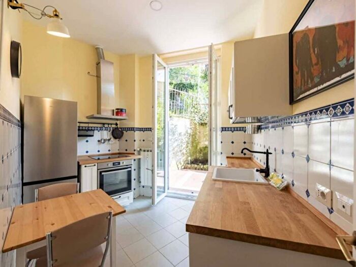 Appartamento monolocale in affitto in Corso Magenta, Castelletto, Genova