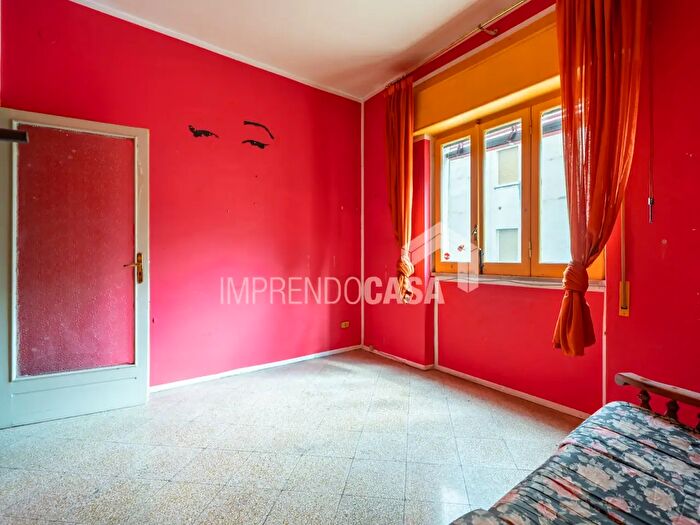 Appartamento con 5 locali in vendita in Via Badia, Palermo