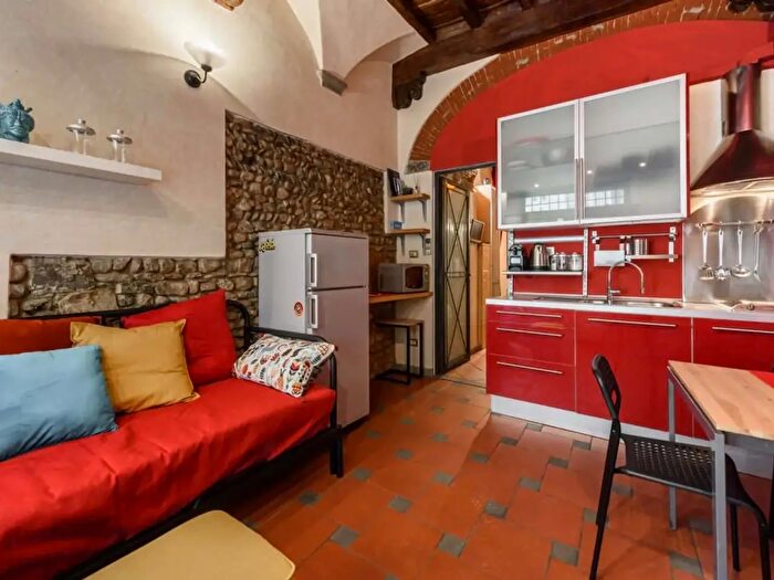 Appartamento monolocale in affitto in Via dei Pepi, Firenze