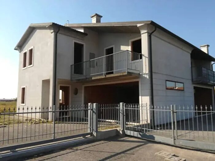 Casa trilocale in vendita in Cologna Veneta