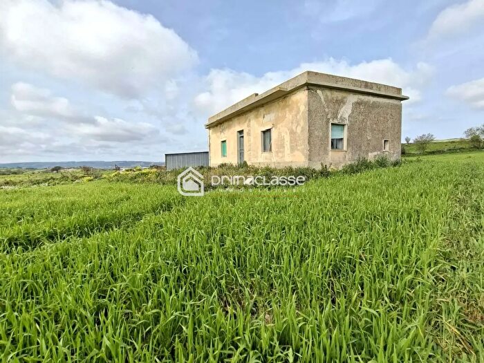 Casa quadrilocale in vendita in Modica