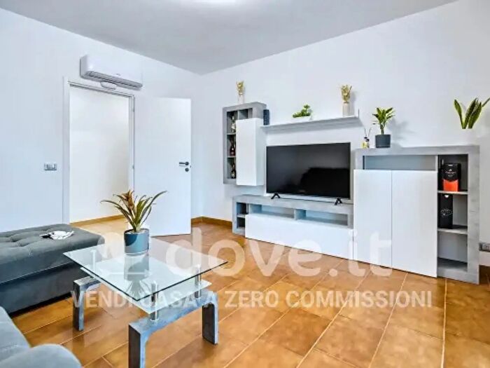 Appartamento trilocale in vendita in Via Statale, Santa Vittoria DAlba