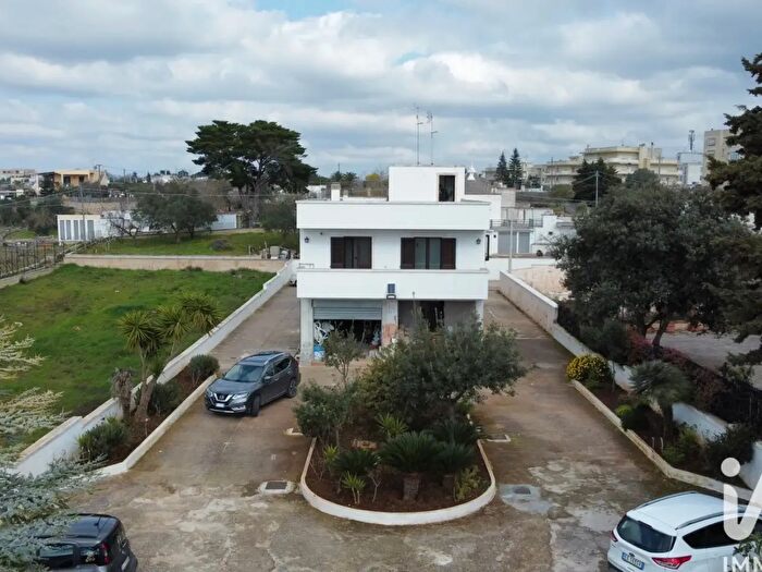 Appartamento con 7 locali in vendita in Via Mottola, Martina Franca