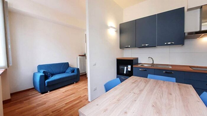 Appartamento trilocale in affitto in Piazza Duomo, Centro Storico, Piacenza