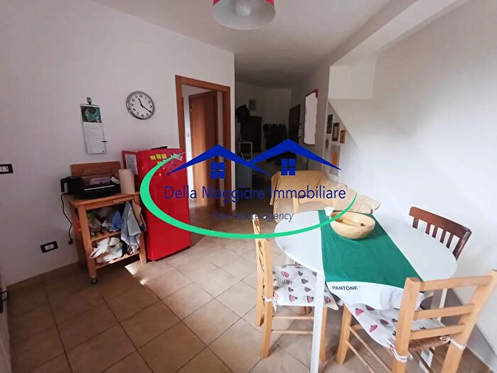 Appartamento quadrilocale in vendita in Via Buontalenti, Livorno