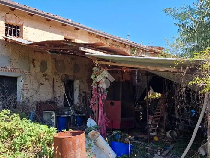Casa quadrilocale in vendita in Via Castellana, Riese Pio X