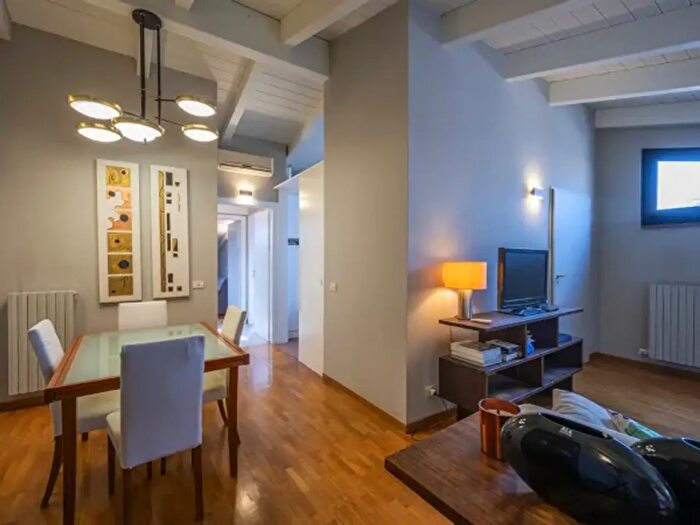 Appartamento trilocale in vendita in Borgo delle Colonne, Parma