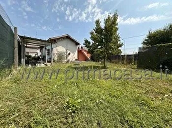 Casa quadrilocale in vendita in Carpi