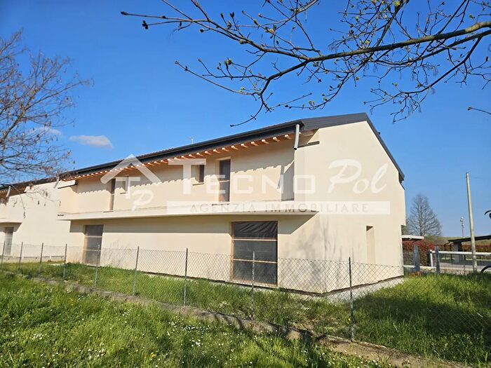 Casa quadrilocale in vendita in Campodarsego