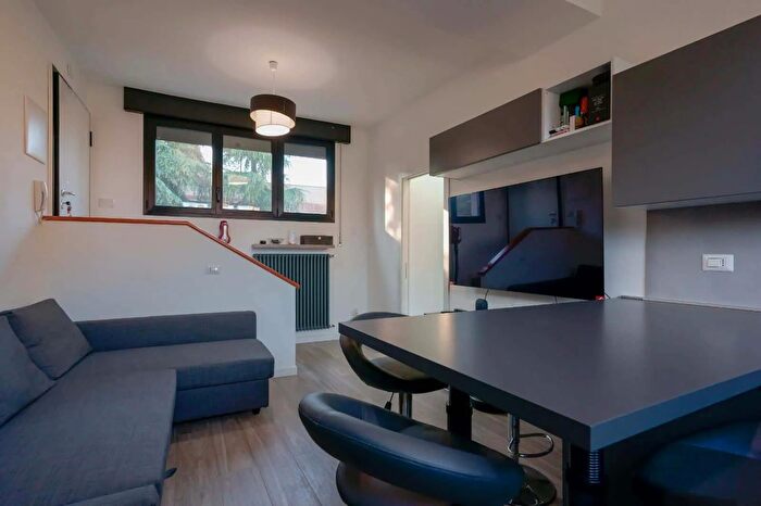 Appartamento monolocale in affitto in Via Emilia Ponente, Bologna