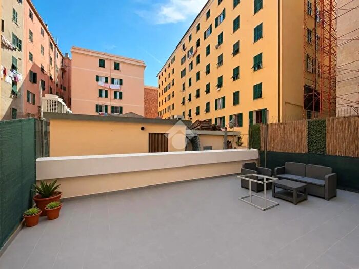 Appartamento bilocale in vendita in Via Bianchetti, Genova