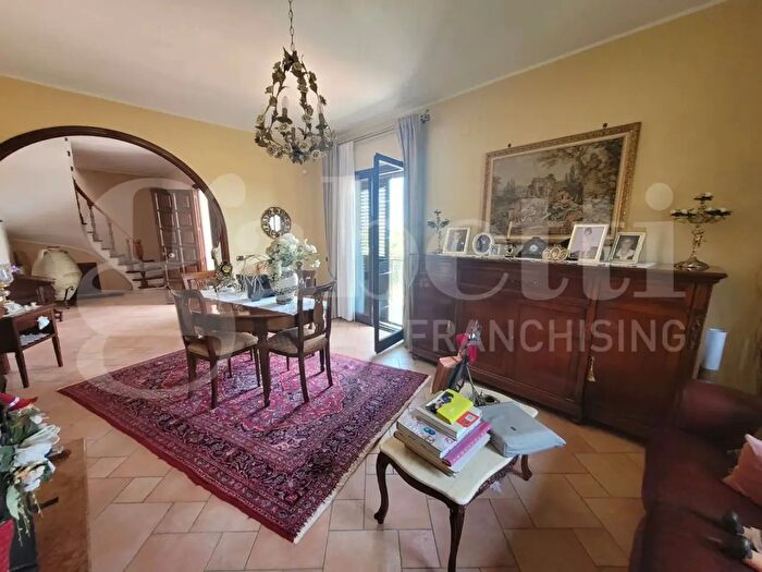 Casa con 5 locali in vendita in Via Alcide De Gasperi, Siracusa