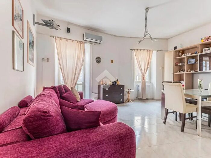 Appartamento trilocale in vendita in Via Roma, Bassano Romano