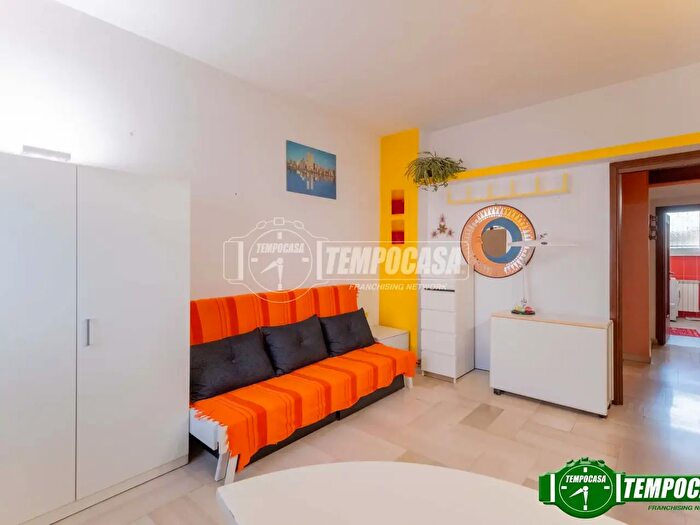 Appartamento bilocale in vendita in Via Fratelli Antona Traversi, Milano