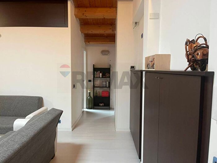 Casa quadrilocale in affitto in Via Burgio, Centro, Caltagirone