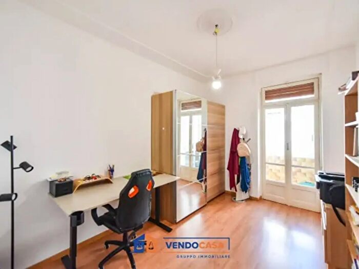 Appartamento quadrilocale in vendita in Via Sarre, Torino