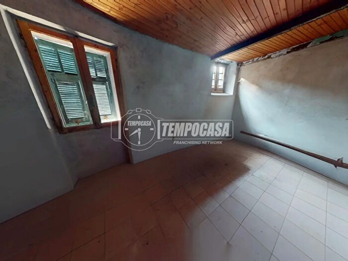 Appartamento quadrilocale in vendita in Castel Vittorio