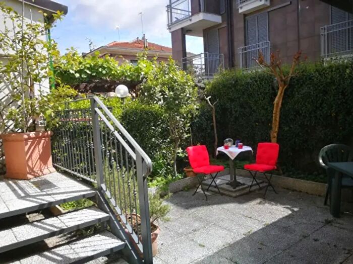 Appartamento trilocale in vendita in Via Fulvio Croce, Torino